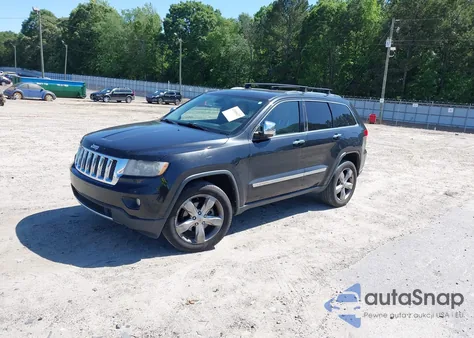 2013 Jeep Grand Cherokee Overland z USA, uszkodzony, nr VIN 1C4RJECG4DC588418